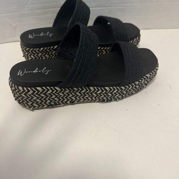 Wonderly Black Wedge Woven Sandals size 8 NEW without box - Picture 3 of 12